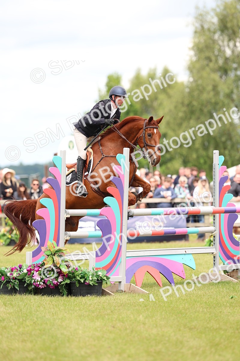 SBM_13905 - Class 206 - Senior Newcomers - 1.10m Open