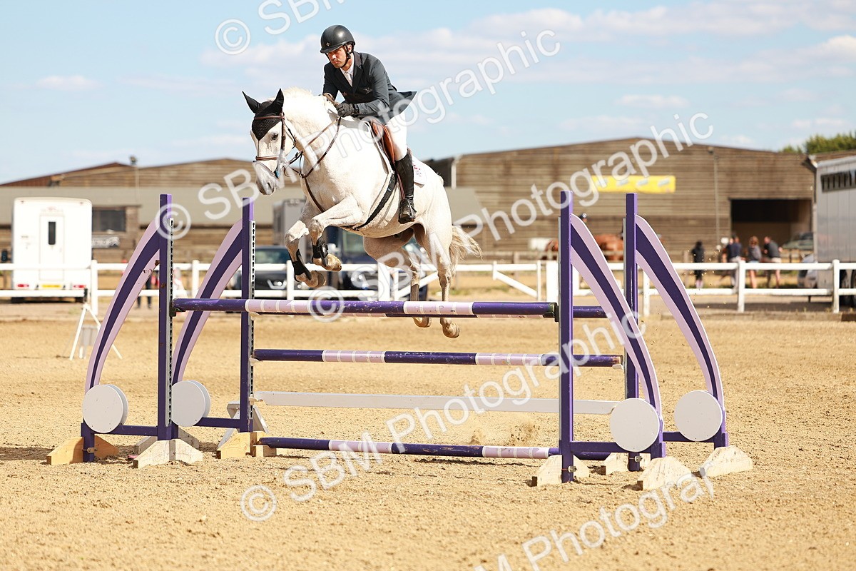 SBM_007353 - Class 5 - Senior British Foxhunter - 1.20m