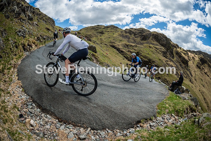 122155 - Hardknott Hairpin 12.00 - 13.00
