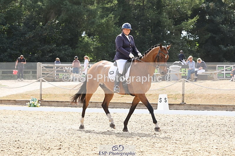 250809A-152607-04568 - 156-Emily.FarleighY.Not.Hugo