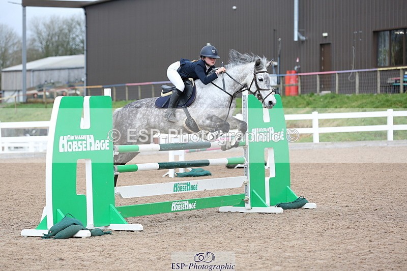 240211A-122612-02687 - Cls 6 Pony Foxhunter & 1.10m Open