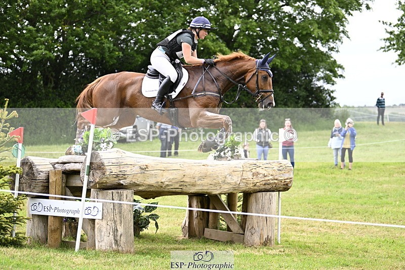 250524A-112857-09162 - B-322-Amelia.Winter-WOLK