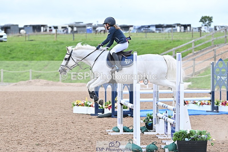 240628A-165353-01572 - Cls 5 Stepping Stones 128cm + 138cm