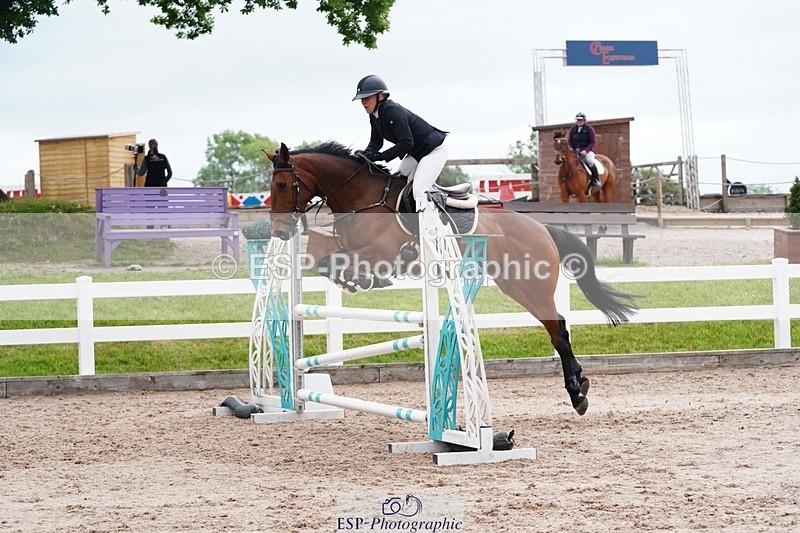 250524-121244-06550 - Cls 21 A&B Snr Disco & 1.00m Open