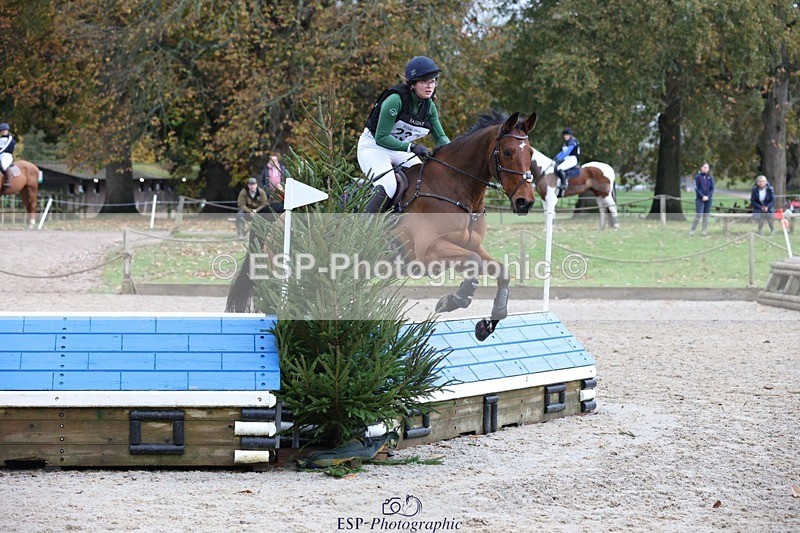 231118-130048-01662 - Cls 3 90cm