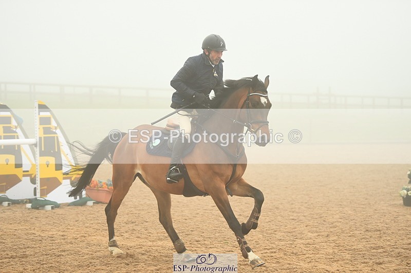 230505A-090330-02684 - Cls 20 Snr Foxhunter