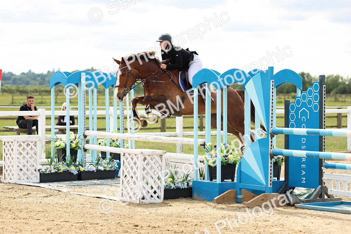 SBM_006033 - Class 19 - Senior Newcomers - 1.10m