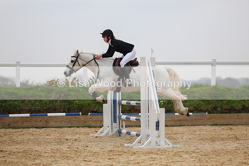 3E7A8527 - Class 14: Pony Discovery/90cm open