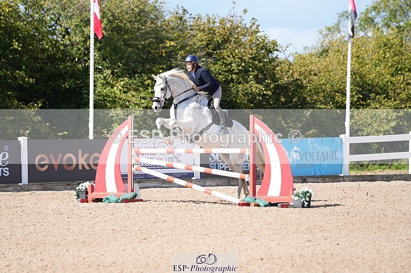 250912-140952-04884 - Cls 25 1.05m Amateur Quali