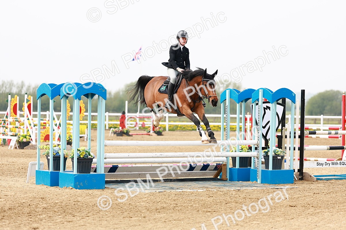  - Class 18 - Senior Newcomers - 1.10m