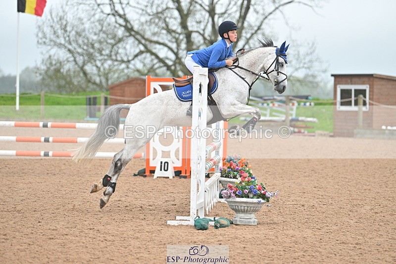 240505A-110535-04746 - Cls 3  Pony Discovery & 90cm Open