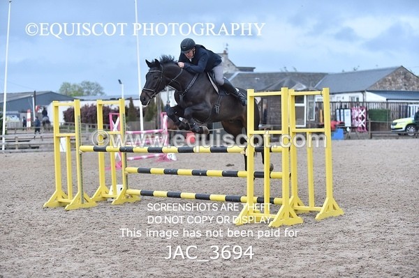 JAC_3694 - CLASS 8 Senior Newcomers/ 1.10m Open