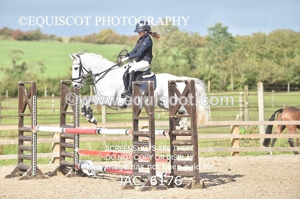 JAC_6176 - CLASS 7 SAT Blue Chip Pony Newcomers/ 1m Open