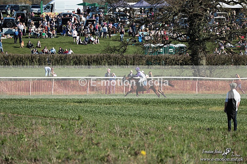 PtP 210326 592 - VWH Cirencester Races 21/03/26