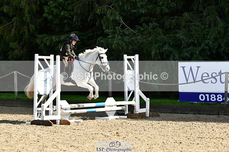 251004A-115805-00833 - Classes 4 & 5 50cm