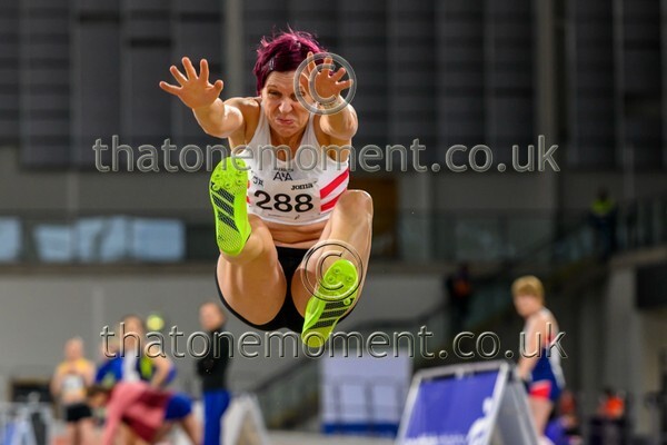 MastRelay26-915641 - Masters Set One