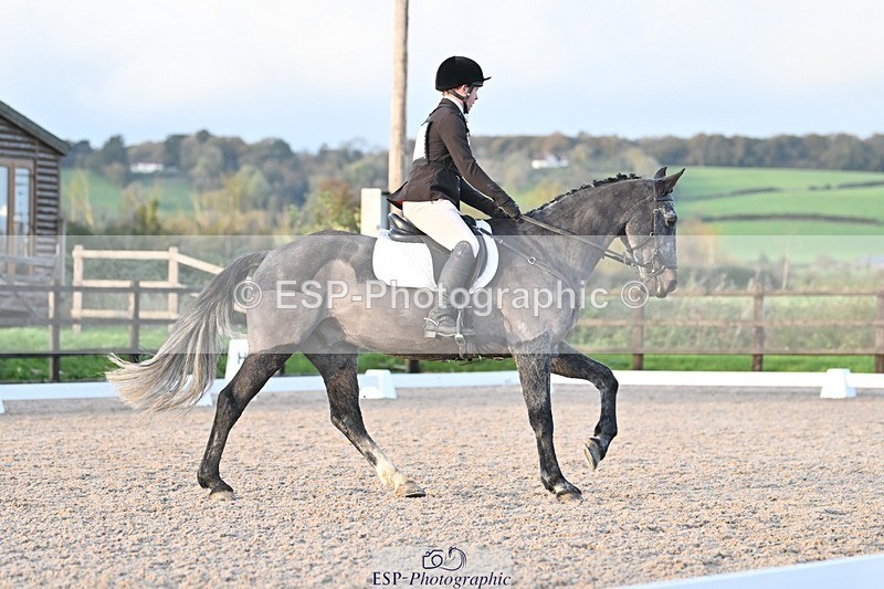 231105-155539-03979 - Cls 4 Novice 24 15.24 to 16.35 break