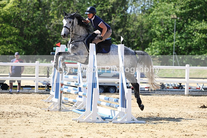 3E7A5779 - Class 4: Senior BN/90cm open