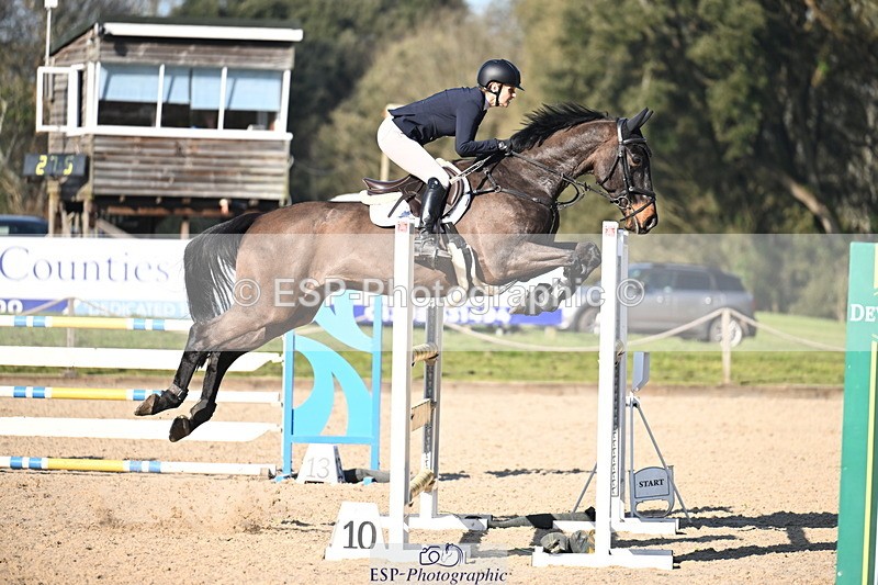 260321A-152135-01101 - 6 Foxhunter 1m 20 Open
