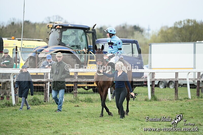 PtP 130425 295 - Edgecote Races 13/04/25