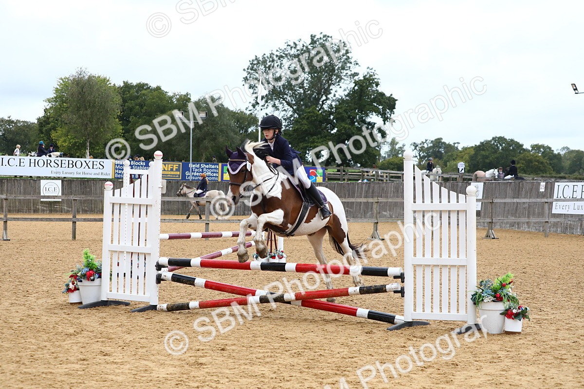 SBM_64042 - J65 - Junior pony 70cm Championship