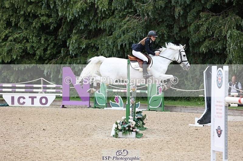 230618-140132-12568 - Cls 20 Pony Foxhunter 2nd R Jump Off's and Pres