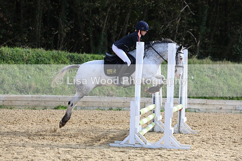 3E7A7990 - Class 4: 70cm open