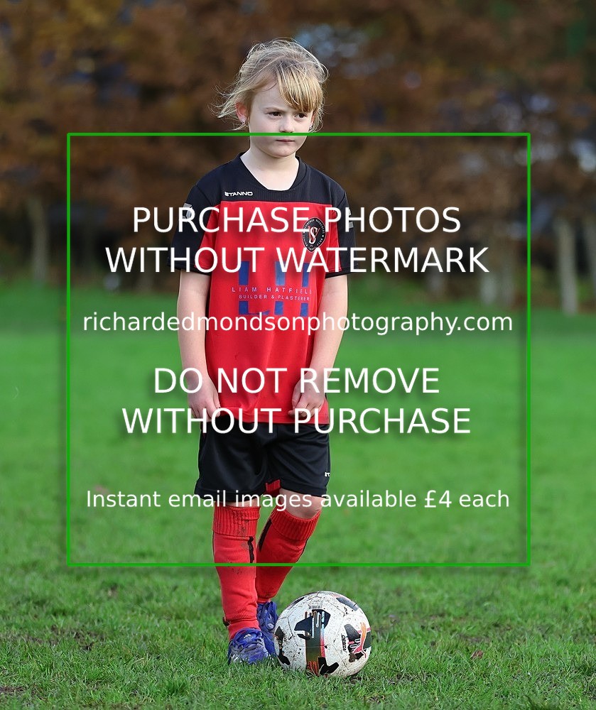 533A3120 - Kendal Utd U8's vs Sedbergh Wanderers Juniors U8 (8/11/25)
