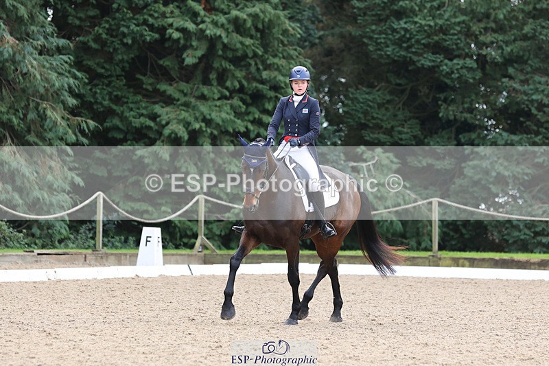 241024-115751-01952 - 055-Ellie.Fredericks-UPPER.CLASS.BRIT