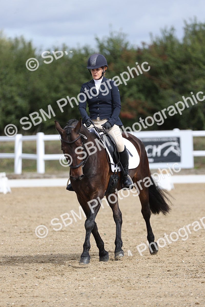 SBM_001505 - Class 2 - Intro 4 Champs - 10.56-11.44