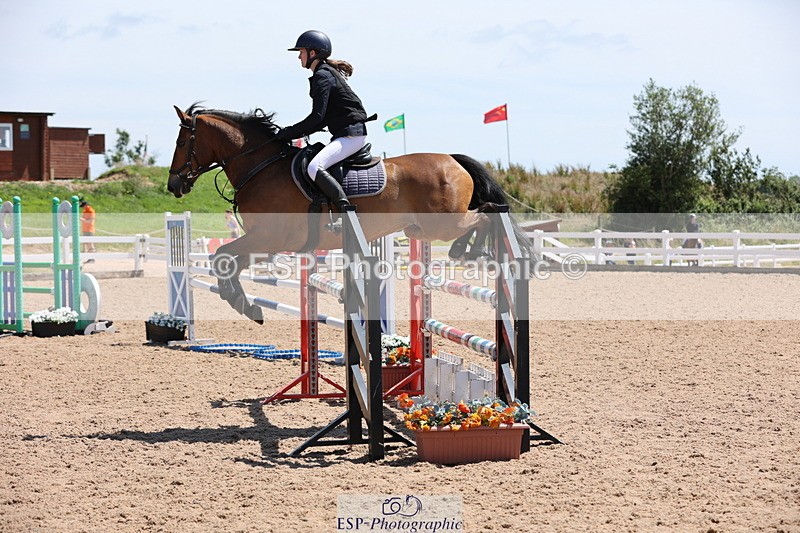 240629A-140320-06670 - Cls 19 Foxhunter and 1.10m Open