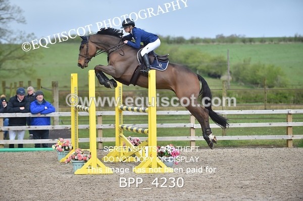 BPP_4230 - CLASS 10 RHS Foxhunter Championship Qualifier