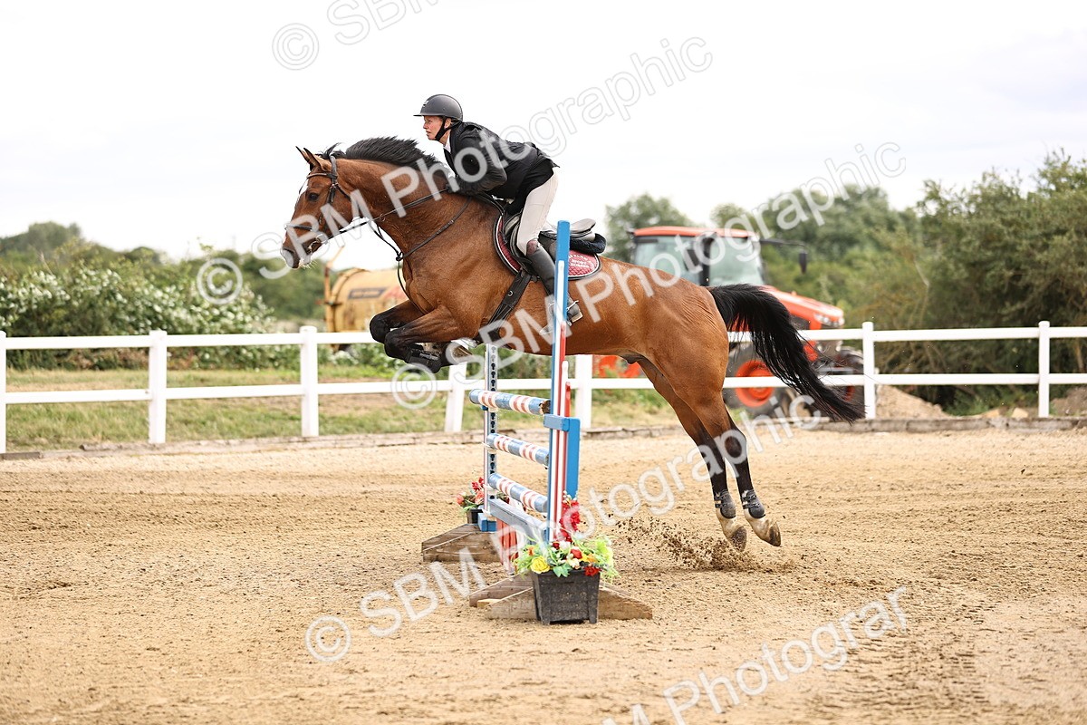 SBM_003024 - Class 21 - Senior Newcomers - 1.10m