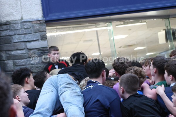 AA076178 - Christmas Boys Ba'