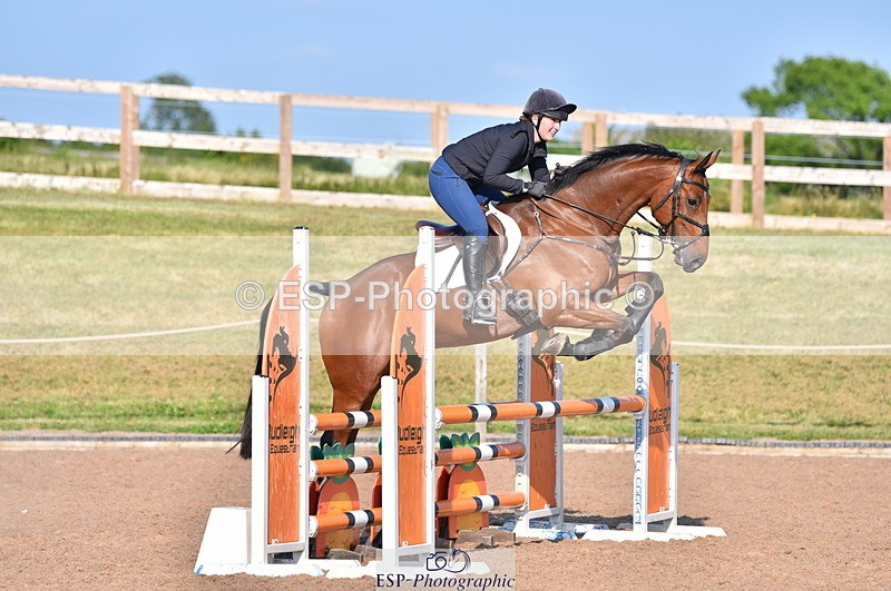 230606A-180339-00281 - 90cm