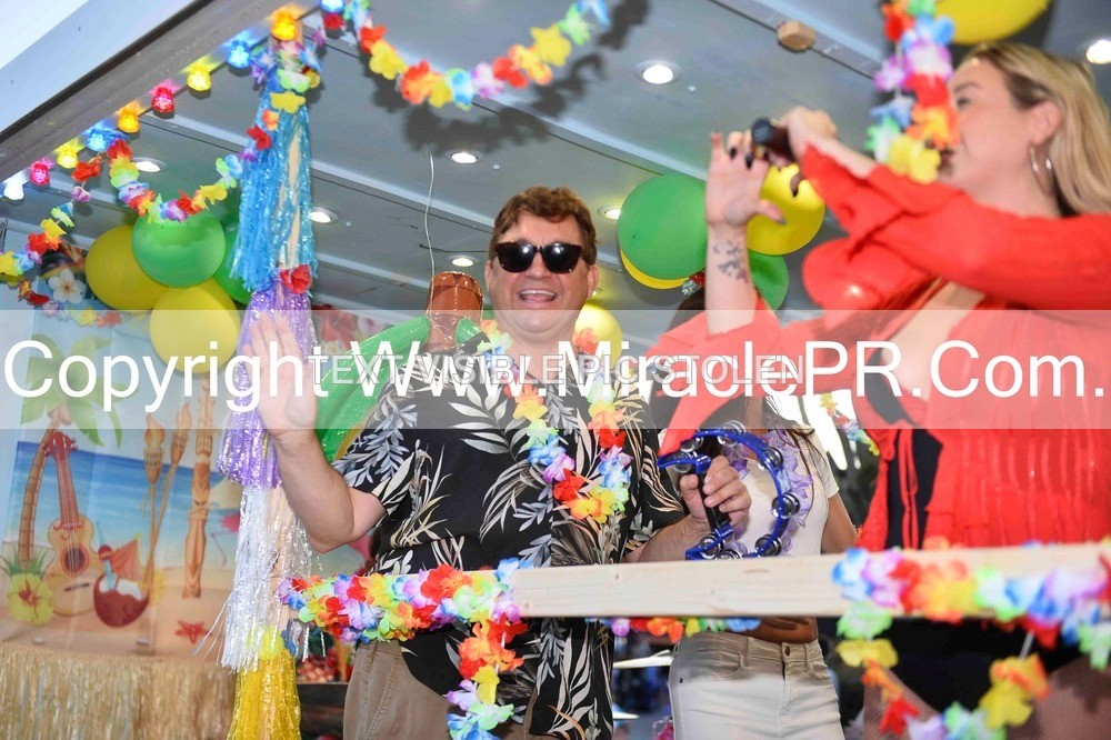 AMC_0409 - Carnival Procession.