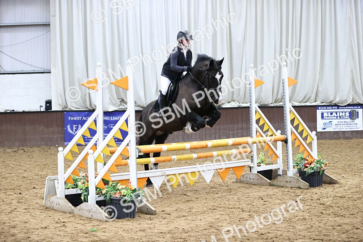 SBM_010234 - Class 11 - Pony Intro 90cm Open