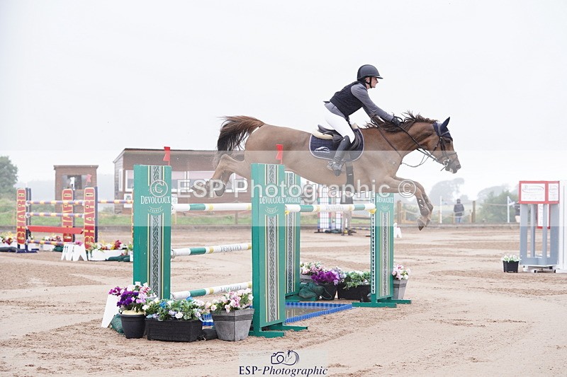 240720A-112136-14284 - Cls 3, 3 Star Small Tour 1.40m