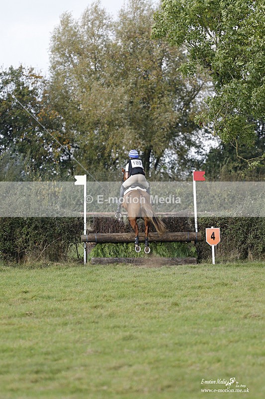  WWHT 171021 3353 - Intermediate (0.90m)  17/10/21