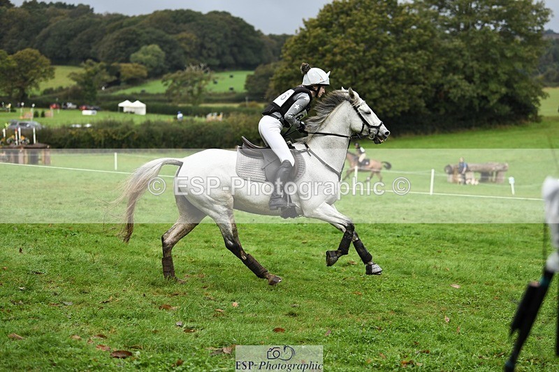 231021-100051-14064 - 616-HER.NAME.IS.LOLA-Emma.Farrar-SC+XC