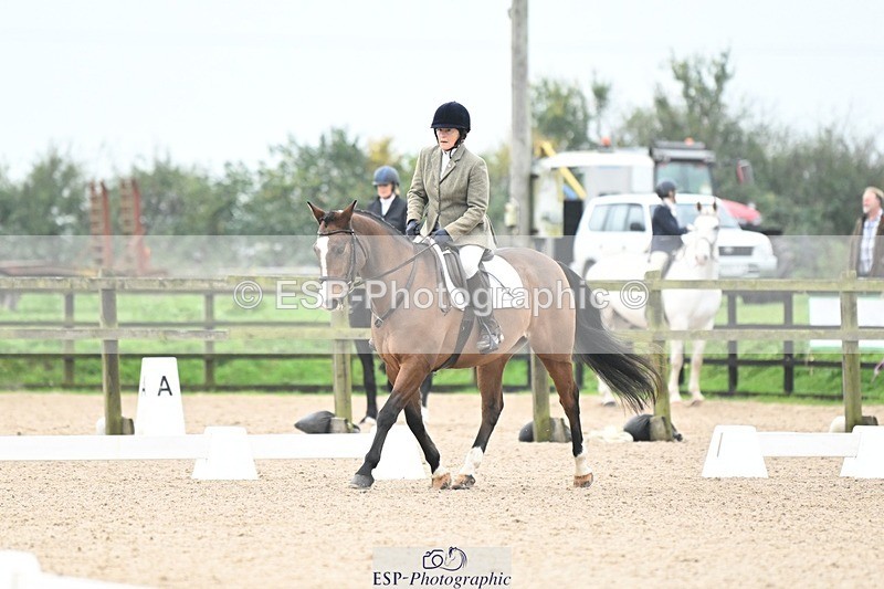 241103-094303-00190 - Intro 3 - 9.40 to 10.40