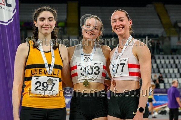 SenInd26-910677 - Medals