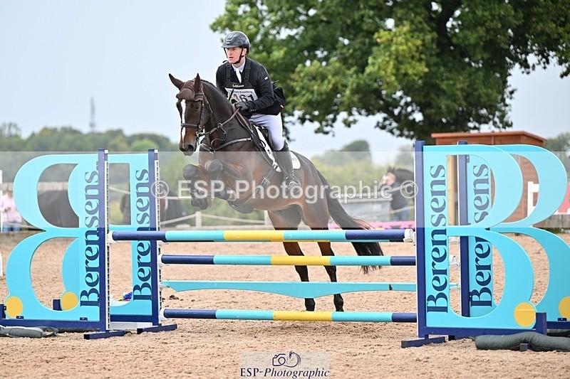 250831-110803-06810 - J-461-Aaron.Millar