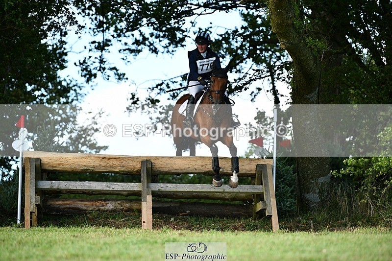 250831-174335-00572 - P-776-Ellie.Discombe