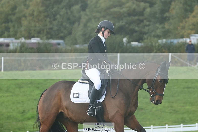 251023A-145707-05061 - G-525-Henrietta.Hack