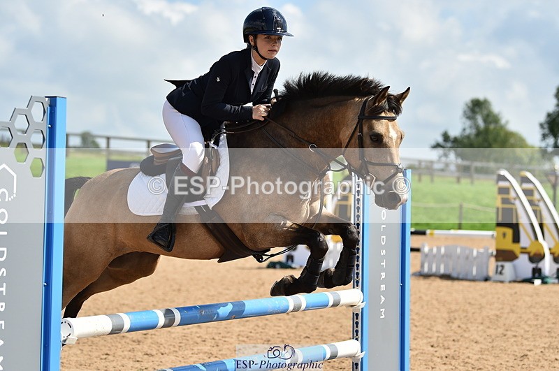 230902A-131242-01353 - Cls 3A Pony Medium 80cm