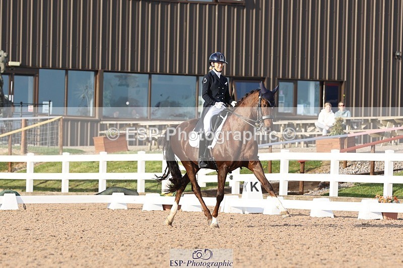 250404-180545-08209 - 131-Francesca.Cawley-Dame.Blanche