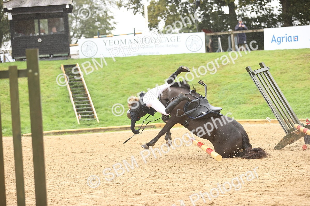 SBM_73581 - J19 - Junior Horse & Pony 90cm Supreme championship
