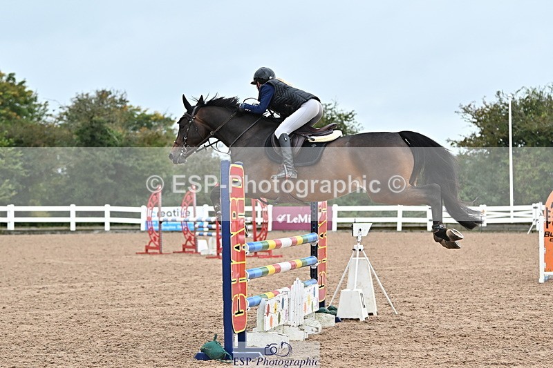 240925A-122424-00494 - Cls 3 Snr 1.05m Open