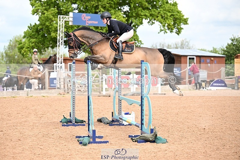 260507-102453-01500 - Cls 1 Snr Foxhunter